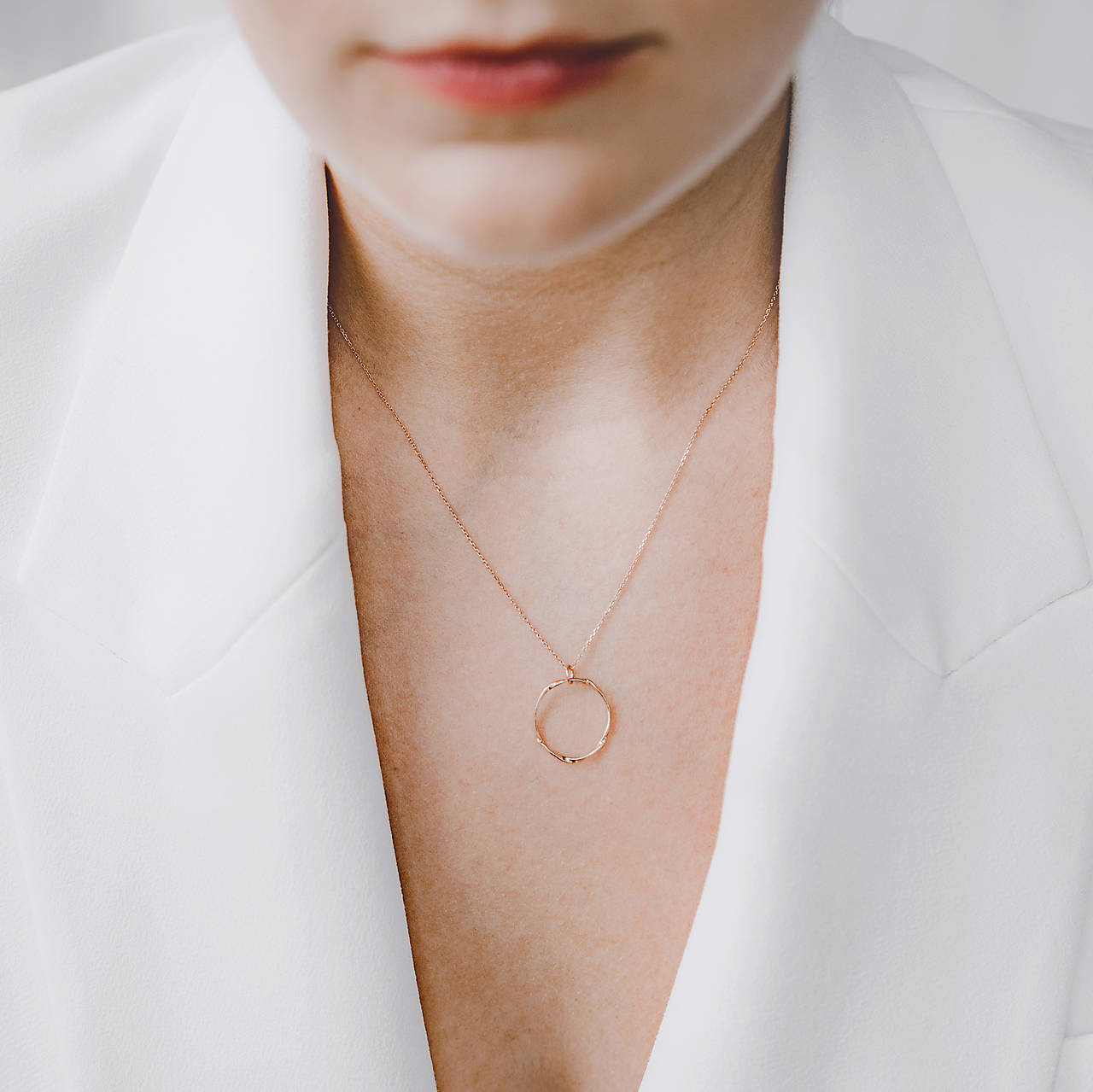 náhrdelník STUHA 02 zlato