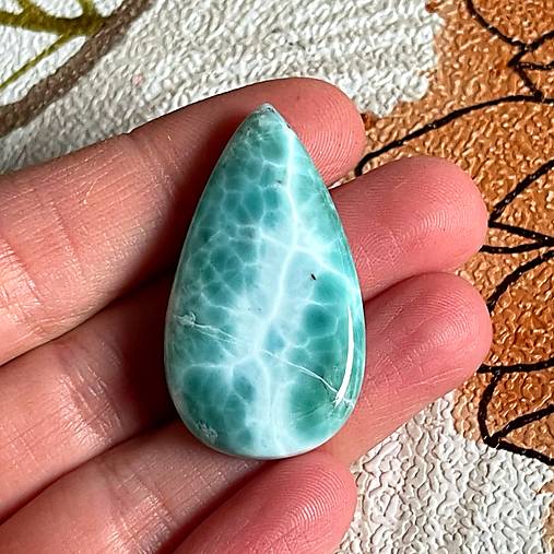 Minerály - Larimar kabošon mix tvarov / LA-3300 (č.5 slza) - 15398576_