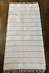 Úžitkový textil - Krémovo-béžový koberec s pruhmi - 15398503_