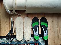 Ponožky, pančuchy, obuv - VLNIENKA barefoot termo vložky do topánok / do bot / pre deti  / dámske /pánske 100% Ovčie runo MERINO s latexom - 15398706_
