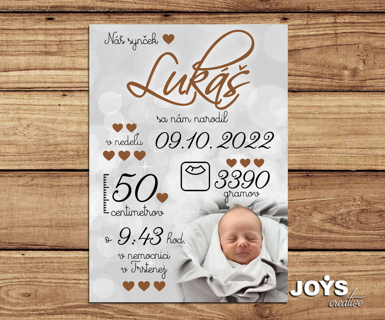 Detská tabuľka, tabuľka pre dieťa s údajmi o narodení dieťatka (sivé pozadie, hnedé písmo, písané 38x27 cm)