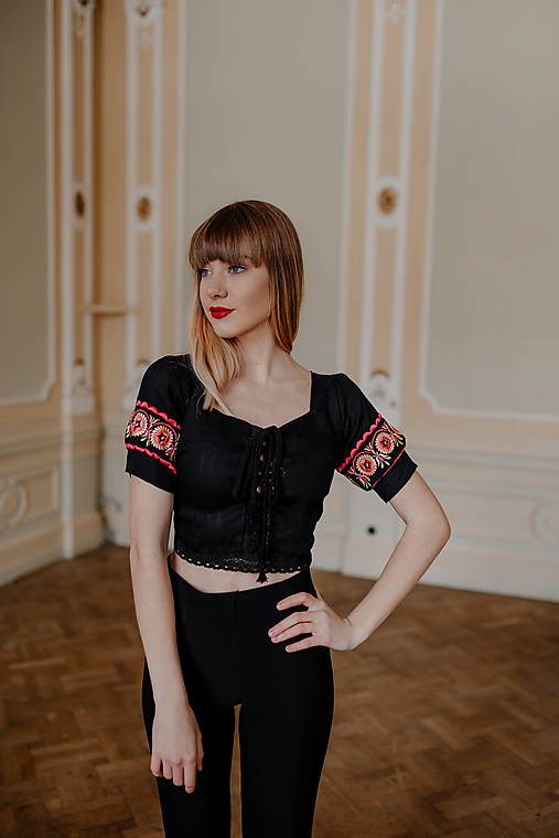 Crop top Slovenské devy
