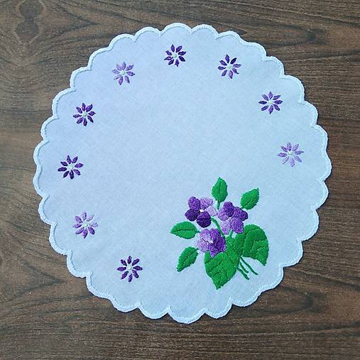 Úžitkový textil - Ručne vyšívaná dečka PS42 kruh priemer 23 cm - 15405147_