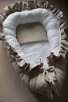 Detský textil - Obojstranné hniezdo s volánom pre bábätko, bielo-béžové - 15415275_