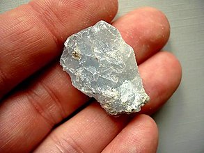 Minerály - Surový kámen - celestýn 29 mm, č.22 - 15417077_