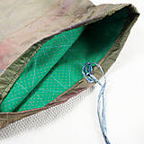 Úžitkový textil - Hodvábne vrecko - zelené - pošli ma ďalej - 15421028_