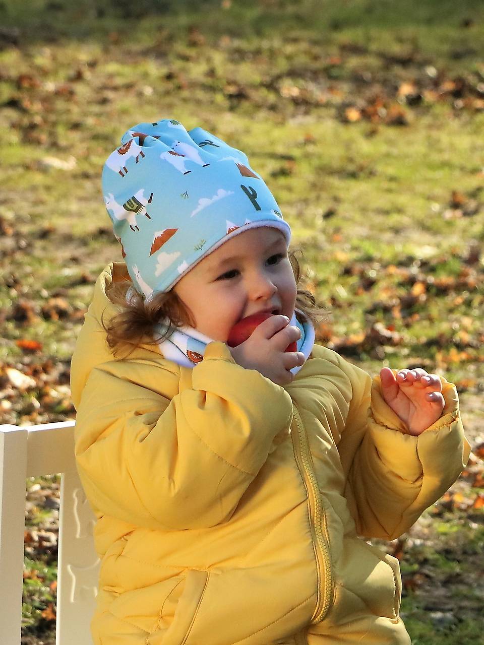 Lama čiapka, nákrčník alebo set