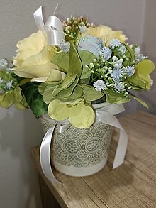Dekorácie - Dekorácia na stôl - maslovomodré kvety v črepníku - 15421316_