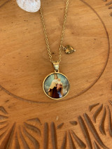 Náhrdelníky - medailón s Pannou Máriou a retiazka- oceľ (Zlatá) - 15421163_