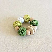 Hračky - Hryzátko s drevenými a háčkovanými korálkami / rôzne farby (zelená / biela) - 15427291_