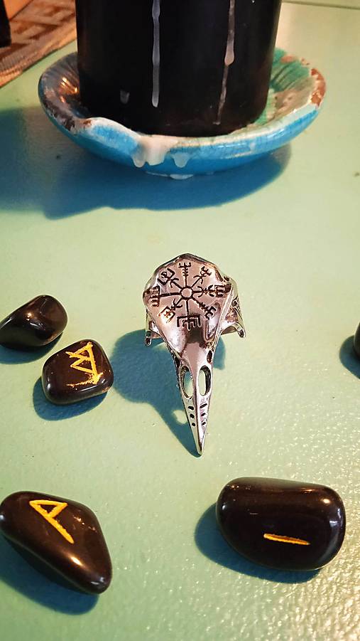Prstene - Prsteň Vrania lebka Vegvísir Valknut - 15426988_