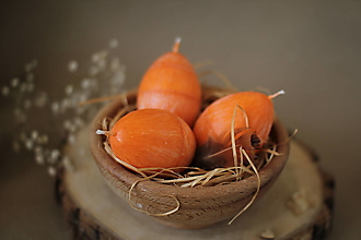 Dekorácie - Veľkonočné vajíčko - sviečka (Oranžová) - 15428648_