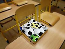 Úžitkový textil - Detský podsedák na školskú stoličku (kone) - 15432912_