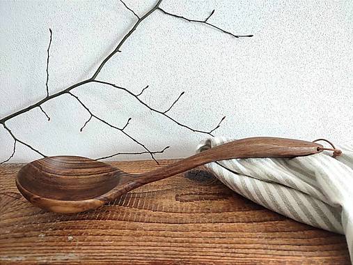 Veľká drevená naberačka