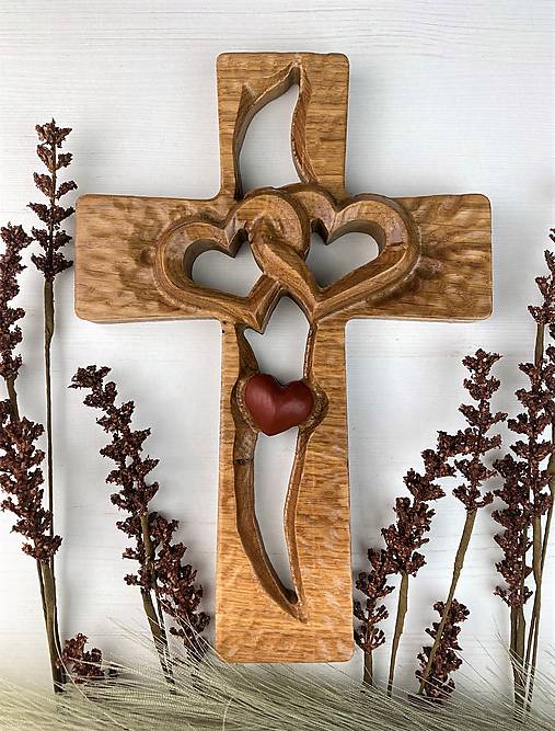 Dekorácie - Kríž ♥ SPOLU s LÁSKOU II. ♥ dub (s červeným srdiečkom) (výška 25 cm) - 15434154_