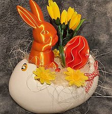 Dekorácie - Zajačik v keramickom kvetináči - 15440188_