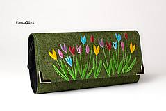 Peňaženky - Tulipány na tmavě zelené - 15437213_