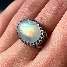Prstene - Filigree Moonstone AG925 Ring / Filigránový prsteň s dúhovým mesačným kameňom - 15444172_