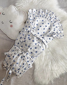Detský textil - Biela klasická zavinovačka s modrými kvietočkami - D6 - 15441568_