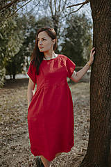 Oblečenie na dojčenie - Ľanové MIDI šaty – červené - 15447900_