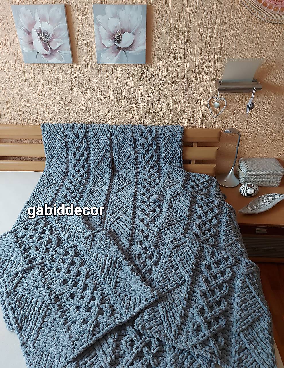 Jemnučká a ľahká deka/prehoz na sedaciu súpravu z priadze alize puffy