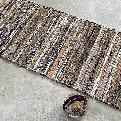 Úžitkový textil - Hnedý koberec WUDE, ručne tkaný, 60 x 200 cm (60 x 150) - 15457747_