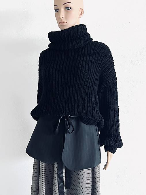 Pletený pulóver oversize čierny