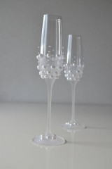 Nádoby - Svadobný pohár na šampanské perlový - 15462011_