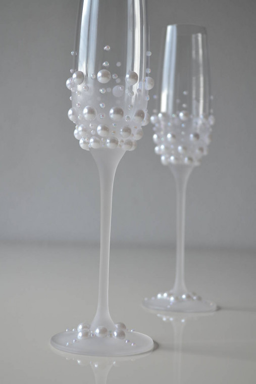 Svadobný pohár na šampanské perlový