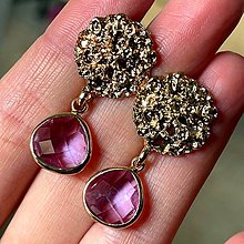 Náušnice - Zircone Golden Earrings / Výrazné náušnice so zirkónom N0022 (ametystový zirkón) - 15466820_