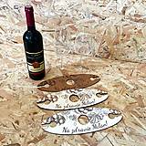 Polotovary - Drevený stojan na vínové poháre s personalizáciou - 15468992_