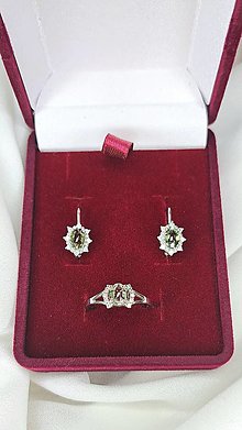 Sady šperkov - Strieborná súprava šperkov Kate s oválnym vltavínom a zirkónmi - 15468525_