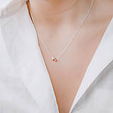 Náhrdelníky - náhrdelník Golden Drops 02 s perlou 'peach button’ - 15475123_