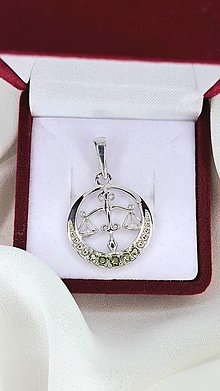 Náhrdelníky - Strieborný prívesok znamenie zverokruhu Váhy s 5 vltavínmi - 15474560_