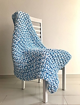 Detský textil - Deka z priadze Alize Puffy 100x80cm modro-biela - 15480549_