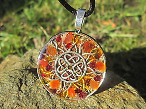 Náhrdelníky - Org. šperk ,, Keltské slunce " - 15488088_