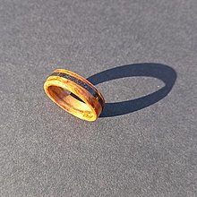 Prstene - Drevený prsteň Oliva & Lávový kameň - 15486658_