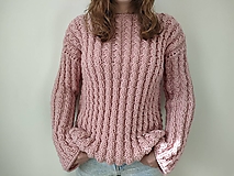 Pletený svetloružový sveter