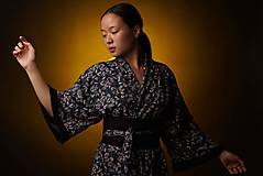 Šaty - Kimoná "Aspekty ženy" (Kimono múdra matka objednavka) - 15495088_