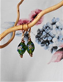 Náušnice - Kvitnúci lampwork (Smaragdové olivky) - 15499004_