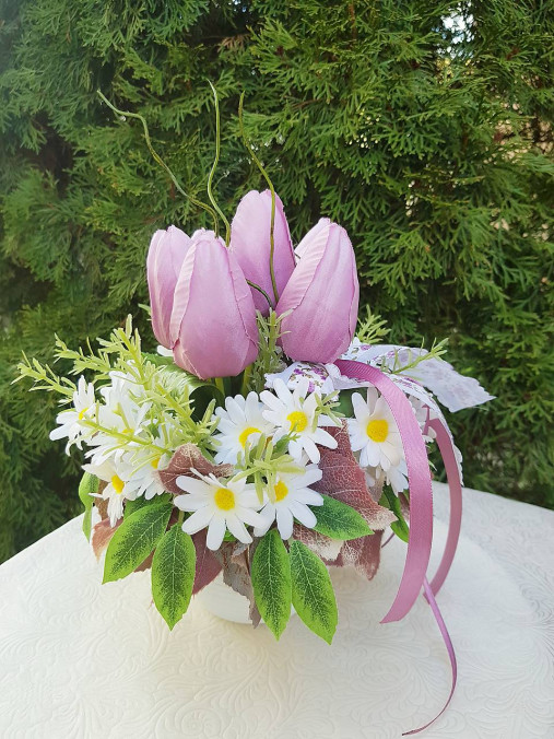 Dekorácie - jarná dekorácia staroružové tulipány v keramike - 15501413_