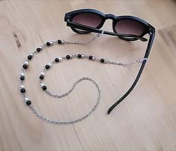 Iné šperky - Retiazka na okuliare - strieborné, biele, čierne perly - chirurgická oceľ  - 15501677_