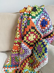 Úžitkový textil - Deka z babičkiných štvorcov - 15501137_