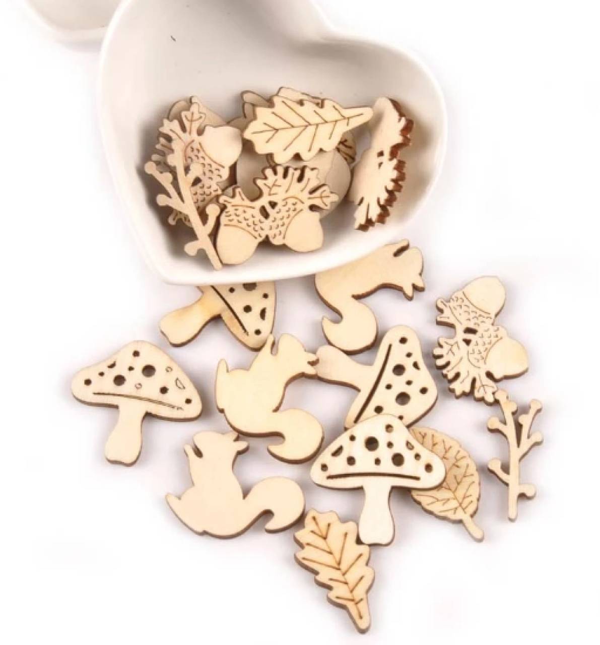 VY102 Drevený výrez zvieratká a plody 