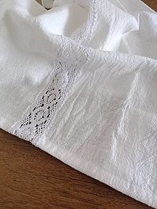 Úžitkový textil - Ľanová utierka s paličkovou čipkou - 15504658_
