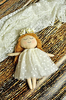 Hračky - Ryšavá bábika s bodkovanou sukničkou - 15504713_