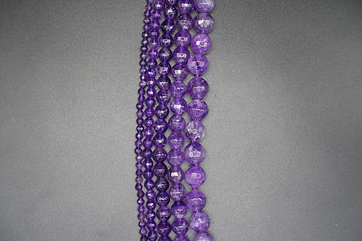Minerály - Ametyst fazetovaný A (šnúry) 4-6-8-10-12 (45ks (4mm)) - 15509228_