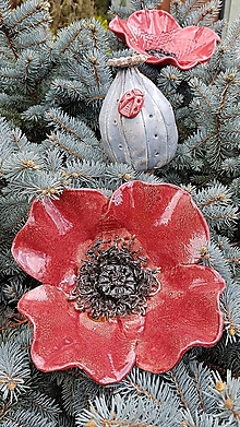Dekorácie - PoPPy CHeRRy keramický kvet do záhrady - 15508680_