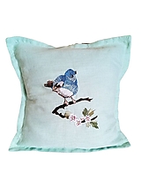 Úžitkový textil - Obliečka na vankúš s ručne vyšívaným vtáčikom, mint - 15509005_
