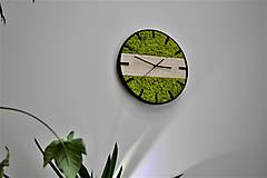 Hodiny - Machové nástenné hodiny_wooden2 - 15507256_